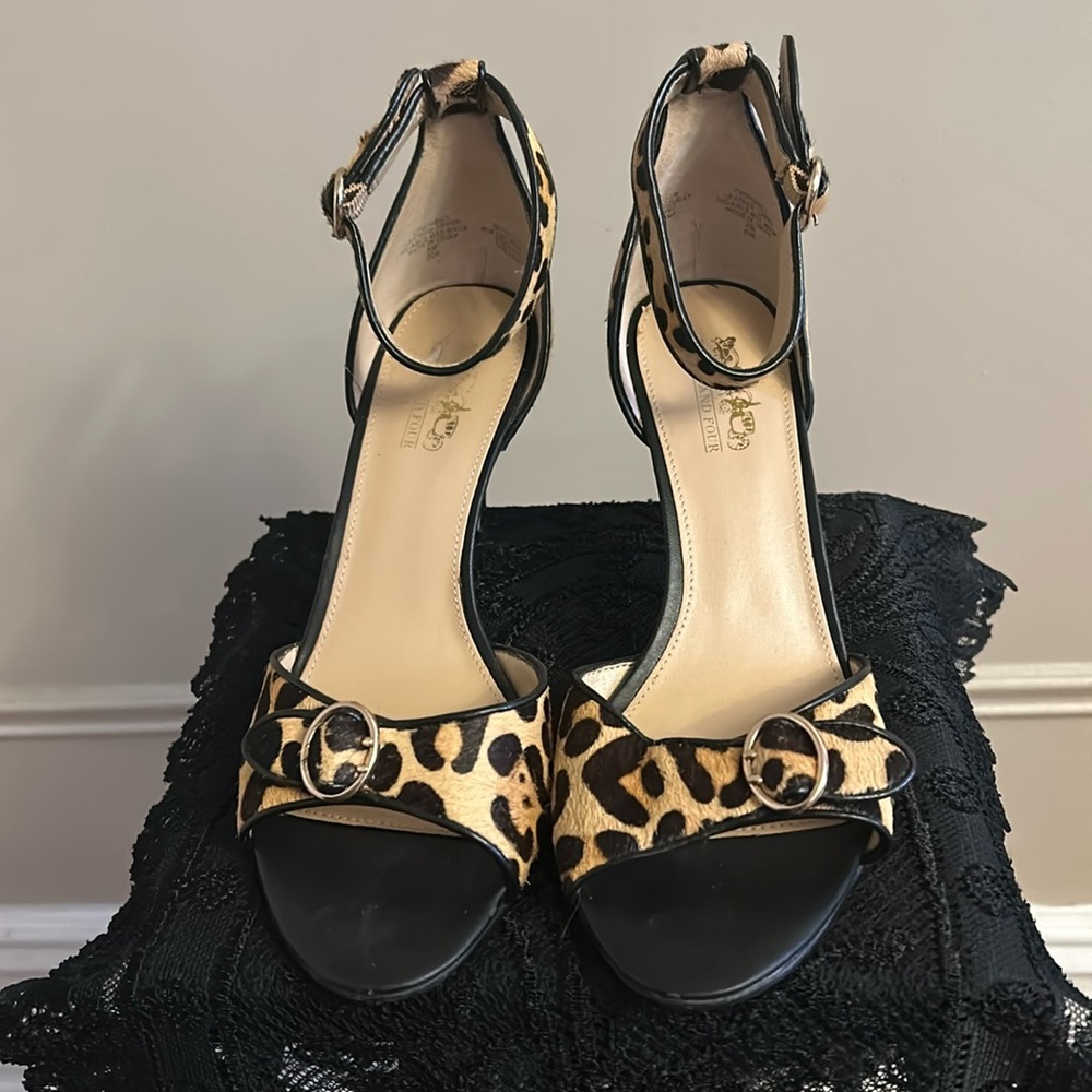 Pre-Owned COACH and FOUR Leopard Sandel